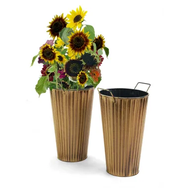 6.5" French Bucket  Ribbed Antiqued Butterscotch Finish